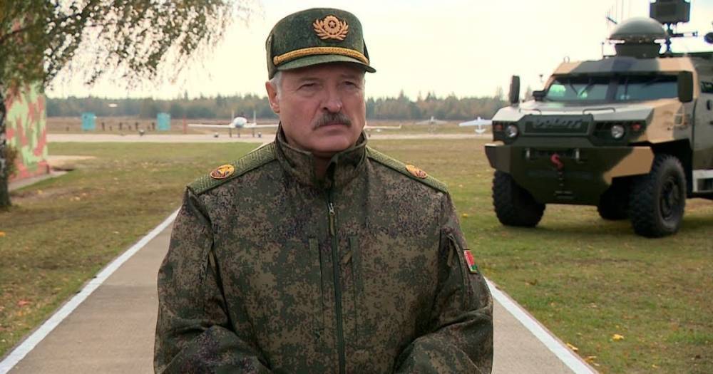 "Сделаем это незамедлительно": Лукашенко о готовности размещения войск РФ в Беларуси
