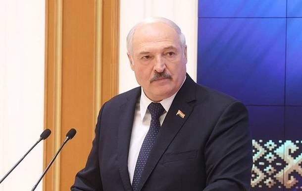 Лукашенко назвал условие размещения российских военных в Беларуси