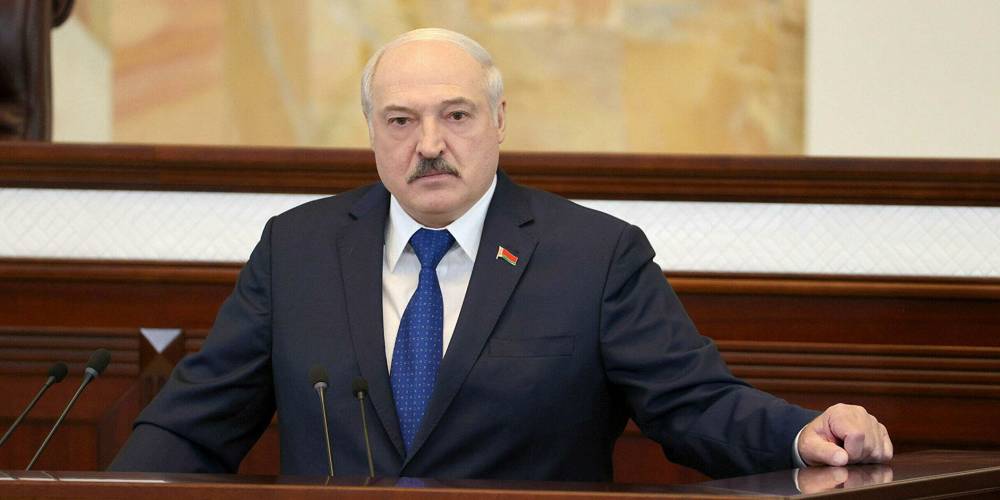 Лукашенко назвал условия размещения российских войск в Белоруссии
