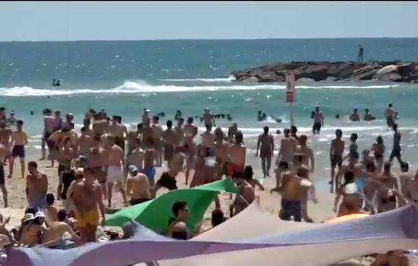 50-летний мужчина утонул у пляжа в центре Тель-Авива