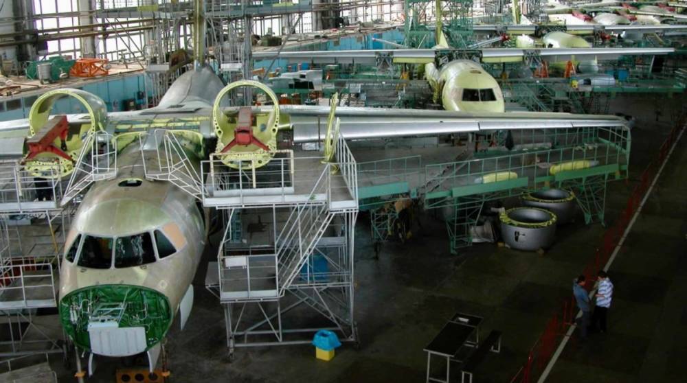 НАБУ и САП заочно сообщили о подозрении экс-замгендиректора авиационного завода