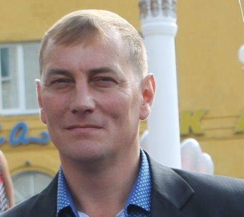 В Кузбассе пропал без вести высокий мужчина в камуфляжной куртке