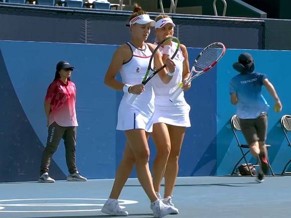 Россиянки «отдали» почти выигранный матч за третье место бразильским теннисисткам