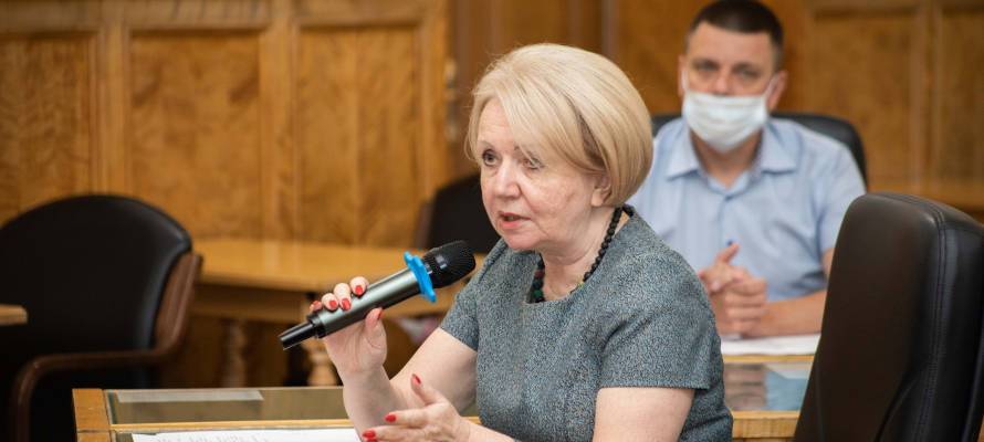 Эмилия Слабунова: «Наслушавшись истерик в мой адрес, готовлю обращение в Генпрокуратуру»