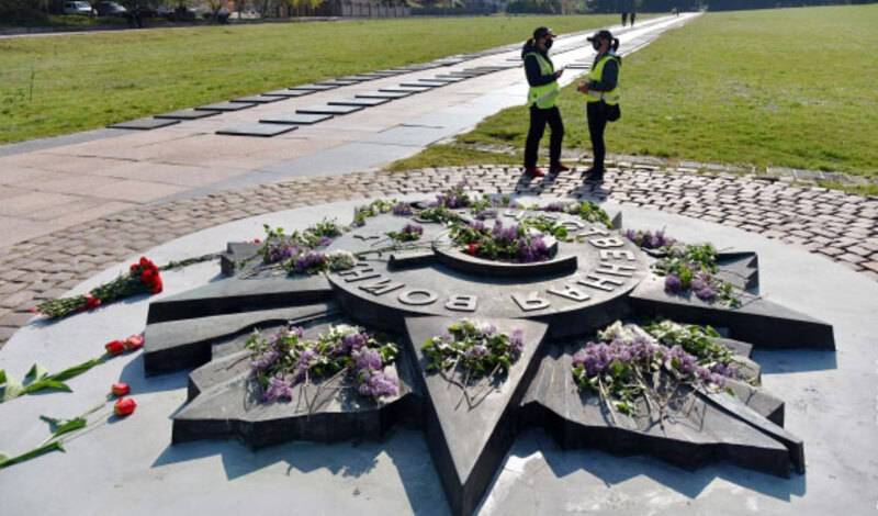 МИД РФ направил Киеву ноту из-за планов уничтожить часть воинского мемориала