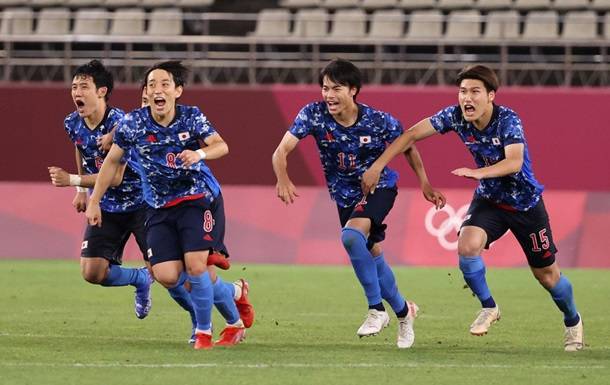 Япония в серии пенальти обыграла Новую Зеландию и вышла в полуфинал Олимпиады