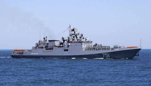 Российские боевые корабли отреагировали на действия украинских катеров в Черном море