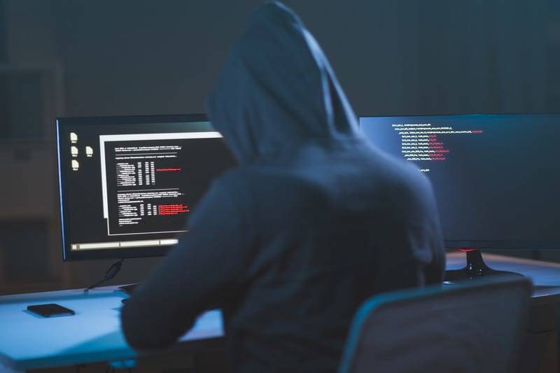 Исследователи: Более 1000 предприятий пострадали от кибератаки США и мира