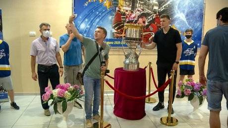 В Пензе состоялась встреча с обладателем Кубка Гагарина
