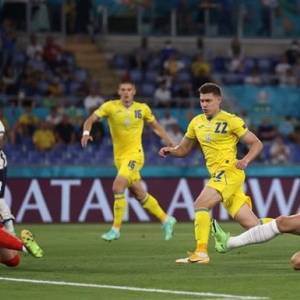 Сборная Украины проиграла Англии, пропустив четыре гола. Видео