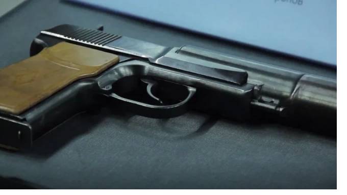 В Саратовской области ребенок случайно ранил себя из пистолета