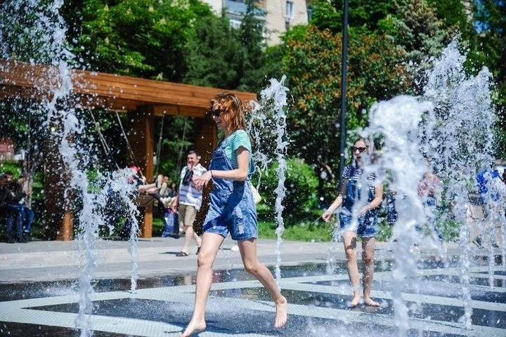 МЧС предупреждает об экстремальной жаре в Астраханской области