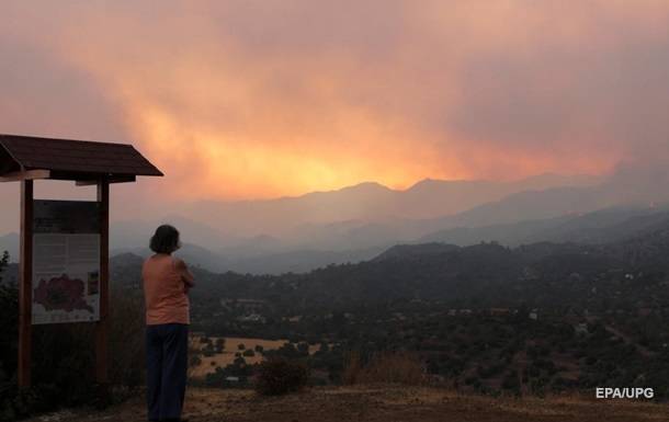 На Кипре крупнейший за последние 40 лет лесной пожар
