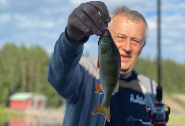 «Рыбаки поймут»: Александр Дрозденко показал свой улов после рыбалки