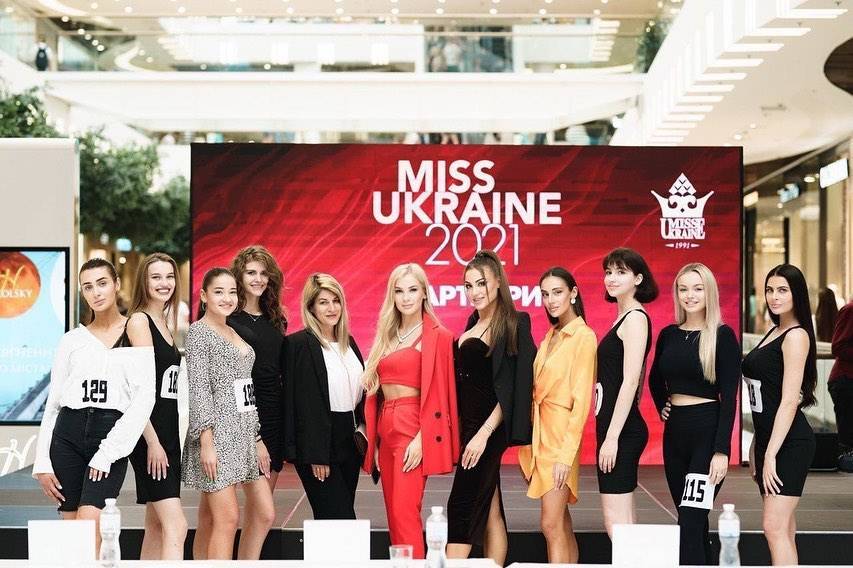 Жесткие требования для "Мисс Украина": организаторы пытаются найти участниц без "накачанных" губ и с хорошей репутацией