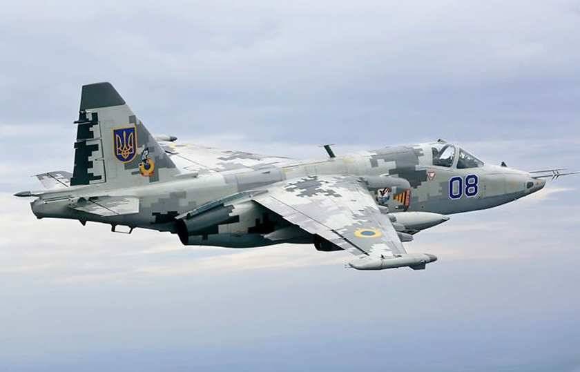 Украина намеревается "нанести удар по Черноморскому флоту РФ с использованием штурмовиков Су-25"