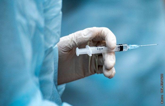 Товарный знак "AURORA-CoV" для вакцины "ЭпиВакКорона-Н" зарегистрирован в РФ