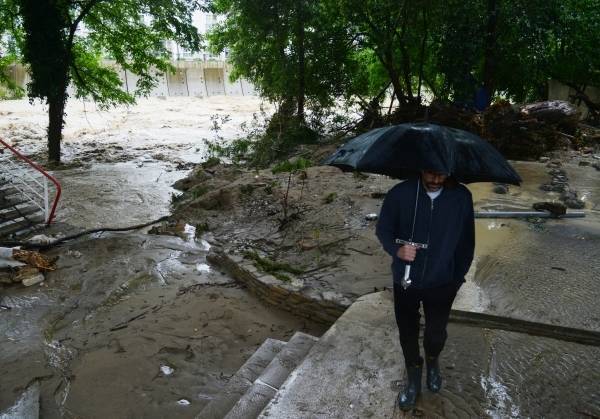 В Свердловской области после сильных дождей затопило несколько городов