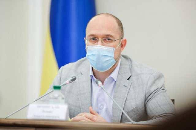 В Україні потрібно збільшити тестування на COVID-19 через зростання хворих у Європі, – Шмигаль