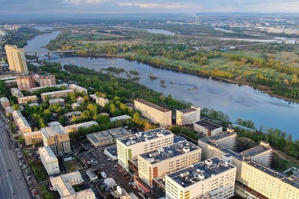 Отпущенного одного из больницы 83-летнего дедушку нашли мертвым в овраге в Красноярске