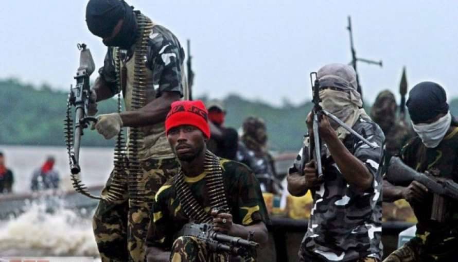 В Нигерии боевики совершили налет на школу и похитили 140 детей
