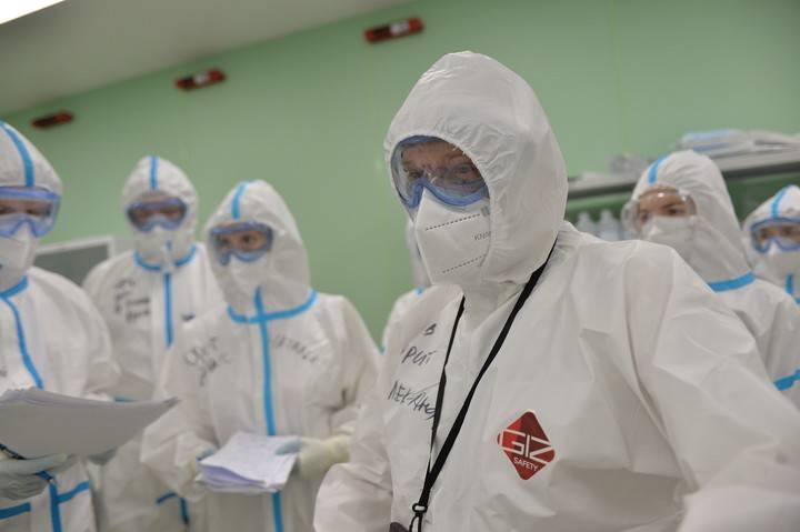 В России выявили 23 378 новых случаев коронавируса за сутки