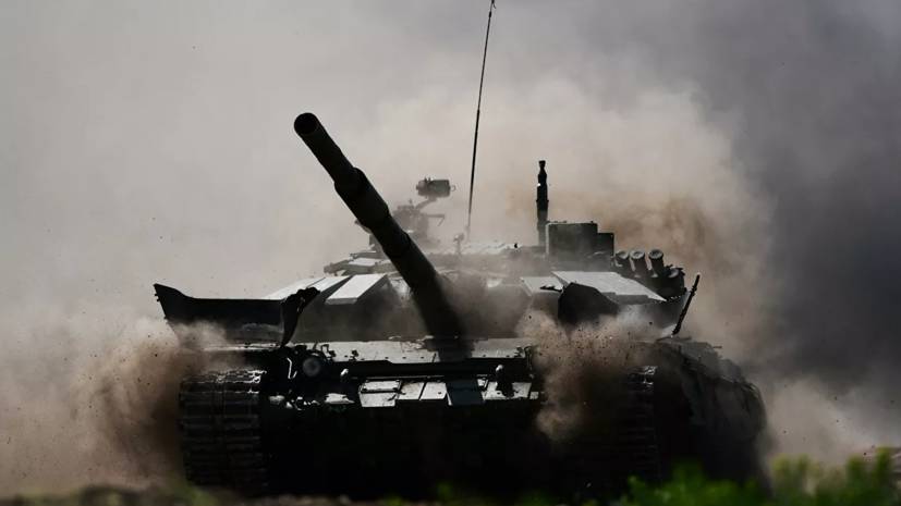 Танкисты ЦВО совершили марш на танках Т-72Б3М в Кемеровской области