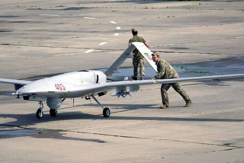 Avia.pro: российские дроны «Орион» могут уничтожить украинские Bayraktar TB2 на земле в случае обострения ситуации вокруг Крыма