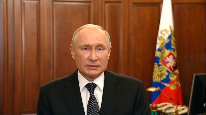 Новости на "России 24". Владимир Путин: человек, его права и свободы являются высшей ценностью