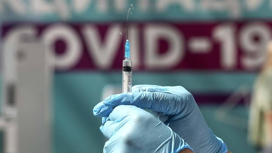 Модель вакцинации россиян от COVID-19 актуализируют