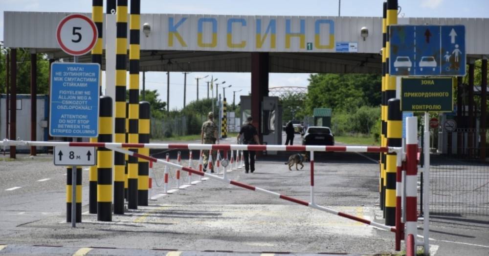 Венгрия возобновила пропуск в двух пунктах на границе с Украиной