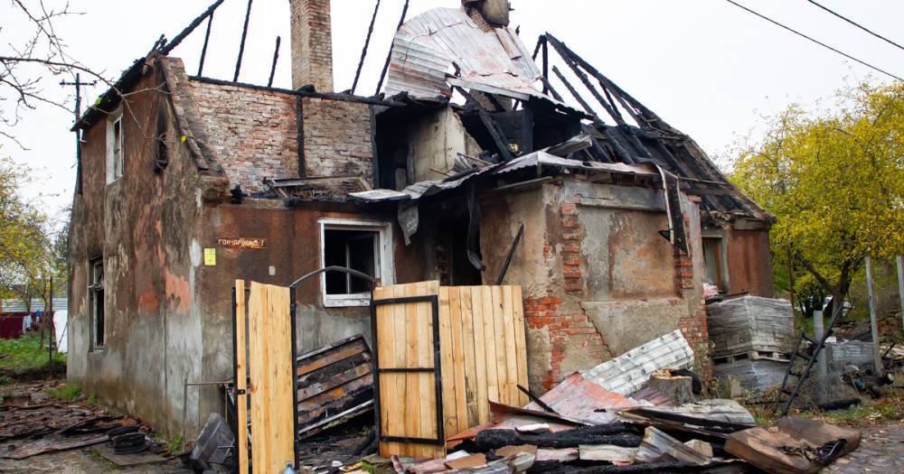 В Калининграде обвиняемая в гибели троих постояльцев реабилитационного центра частично признала вину