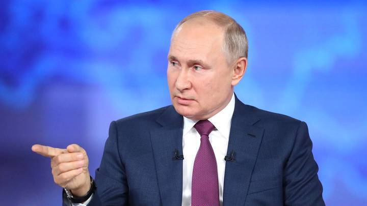 Путин призвал «притапливать» у чиновников и строителей любовь к денежным знакам