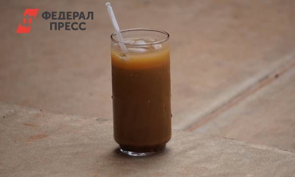 Россиян предупредили об опасности холодного кофе в жару