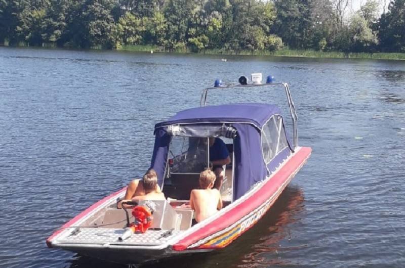Спасатели вытащили из воды трех детей, тонувших в реке Воронеж