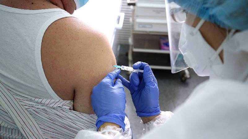 В Смоленске продлят работу мобильных пунктов вакцинации от COVID-19 в будние дни