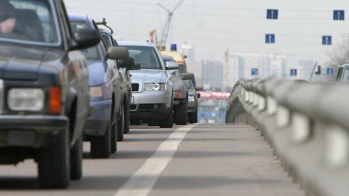 Количество погибших на дорогах Москвы снизилось в два раза с 2010 года