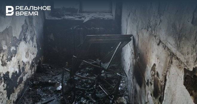 В Нижнекамске на пожаре в девятиэтажке спасли трех человек