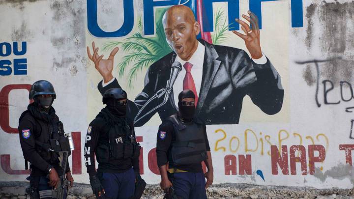 Полиция задержала предполагаемых убийц президента Гаити