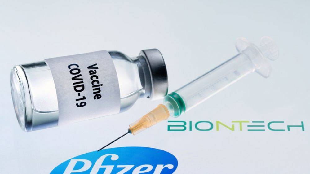 Pfizer и BioNTech передадут данные о бустерной дозе вакцины в FDA и ЕМА в ближайшие недели