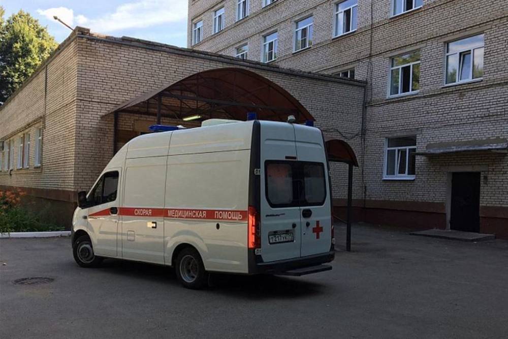 Военные медики продолжают помогать пациентам инфекционного госпиталя Щекинской районной больницы