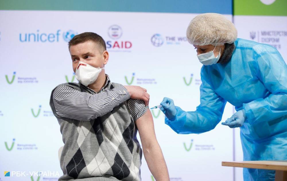 В Раде рассказали, что будет стимулировать украинцев к COVID-вакцинации