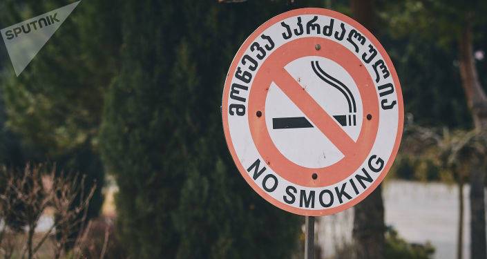 Нет курению в такси – центр по контролю заболеваний Грузии выступает с инициативой