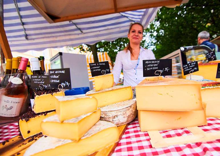 Во вторник в центре Праги откроется французский продуктовый рынок