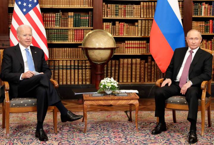 Кремль назвал темы телефонного разговора Путина и Байдена
