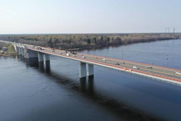 Из-за разводки Ладожского моста ограничат движение по трассе «Кола» 13 июля