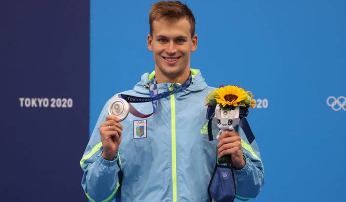 Романчук выиграл серебро Олимпиады в заплыве на 1500 метров вольным стилем