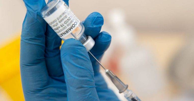 В Израиле уничтожат крупную партию вакцины Pfizer стоимостью $1,8 миллиона