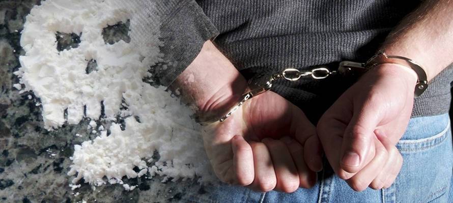 Двум юным жителям Петрозаводска грозит 20 лет лишения свободы за попытку продать наркотики