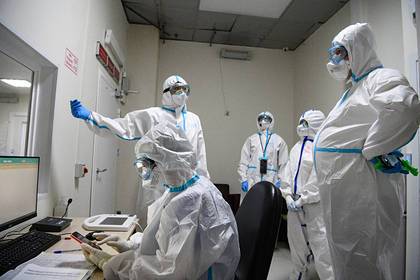 России предсказали еще три года напряженной борьбы с коронавирусом
